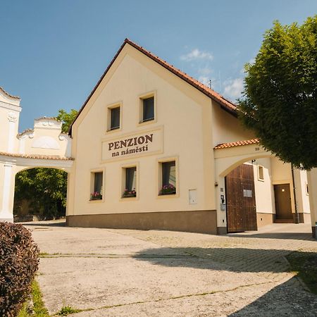Penzion Sezemice Buitenkant foto